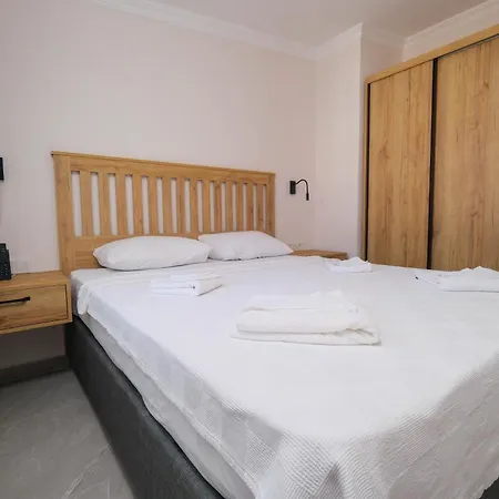 Hotel de apartamente Diplomat 4*